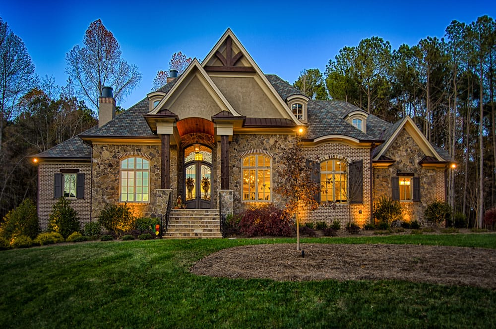 https://www.doncollinsbuilder.com/wp-content/uploads/2021/10/1night-shot_HDR2-Edit.jpg