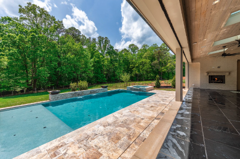 Luxury Pool
