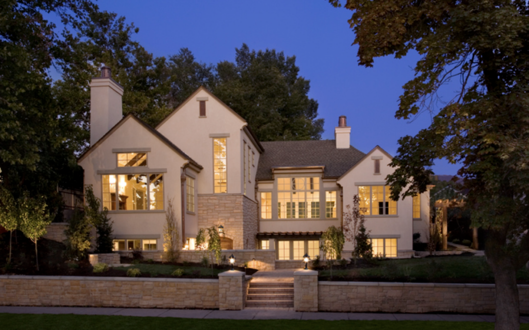 Luxurious Living Starts at Home: 4 Tips for Building a Luxury Home